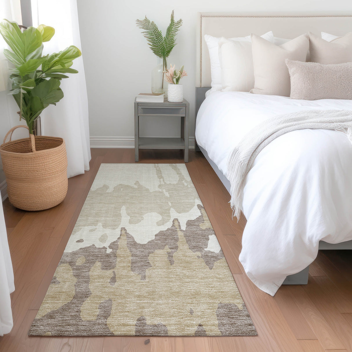 Machine Washable Indoor/ Outdoor Modern Abstract Chantille Rug