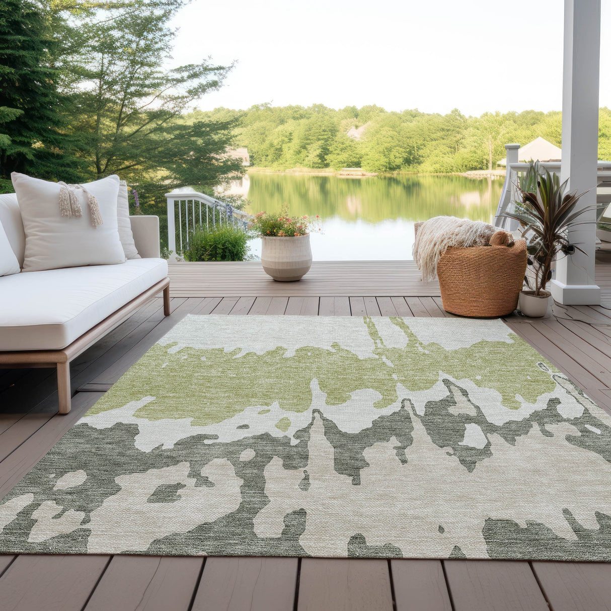 Machine Washable Indoor/ Outdoor Modern Abstract Chantille Rug