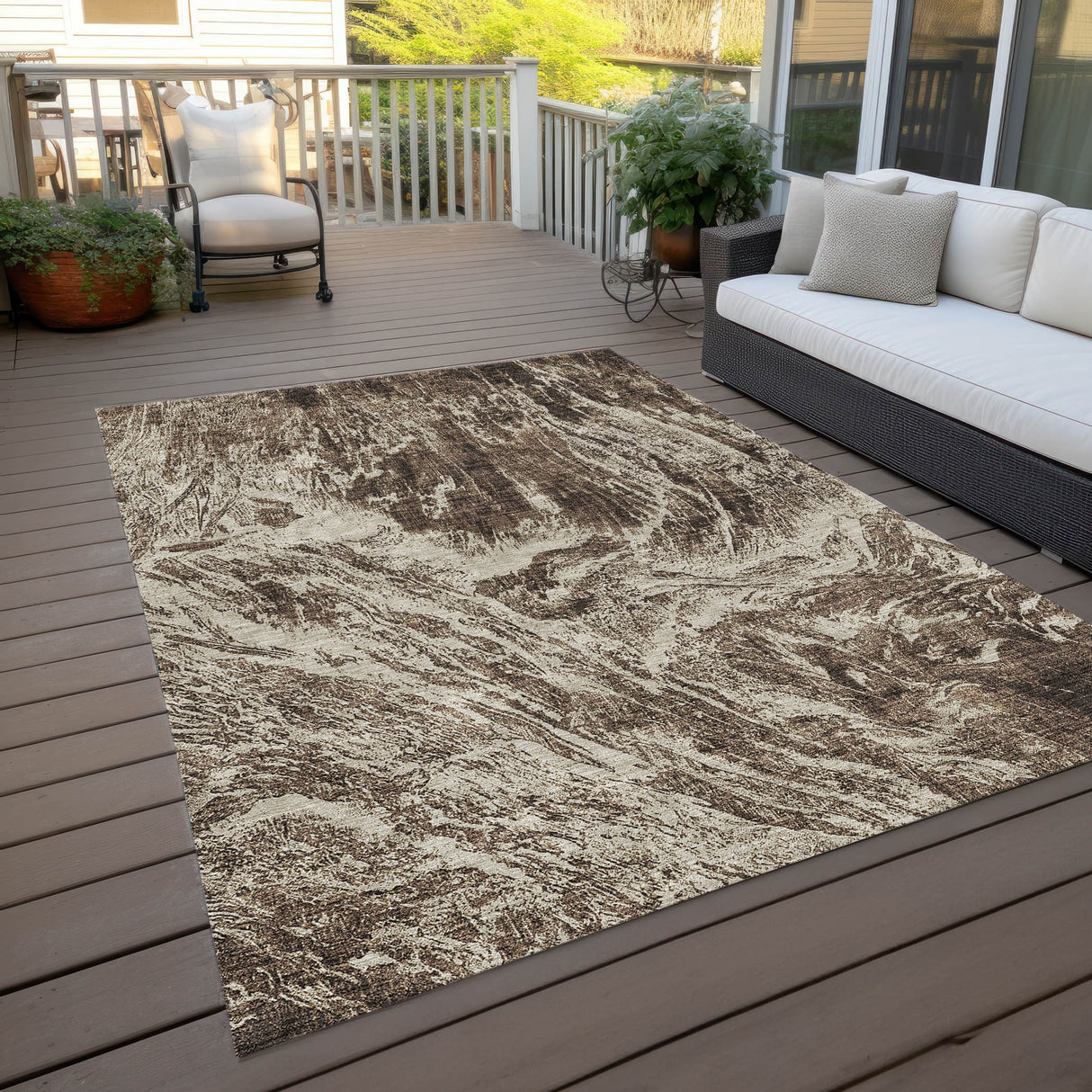 Machine Washable Indoor/ Outdoor Modern Abstract Chantille Rug