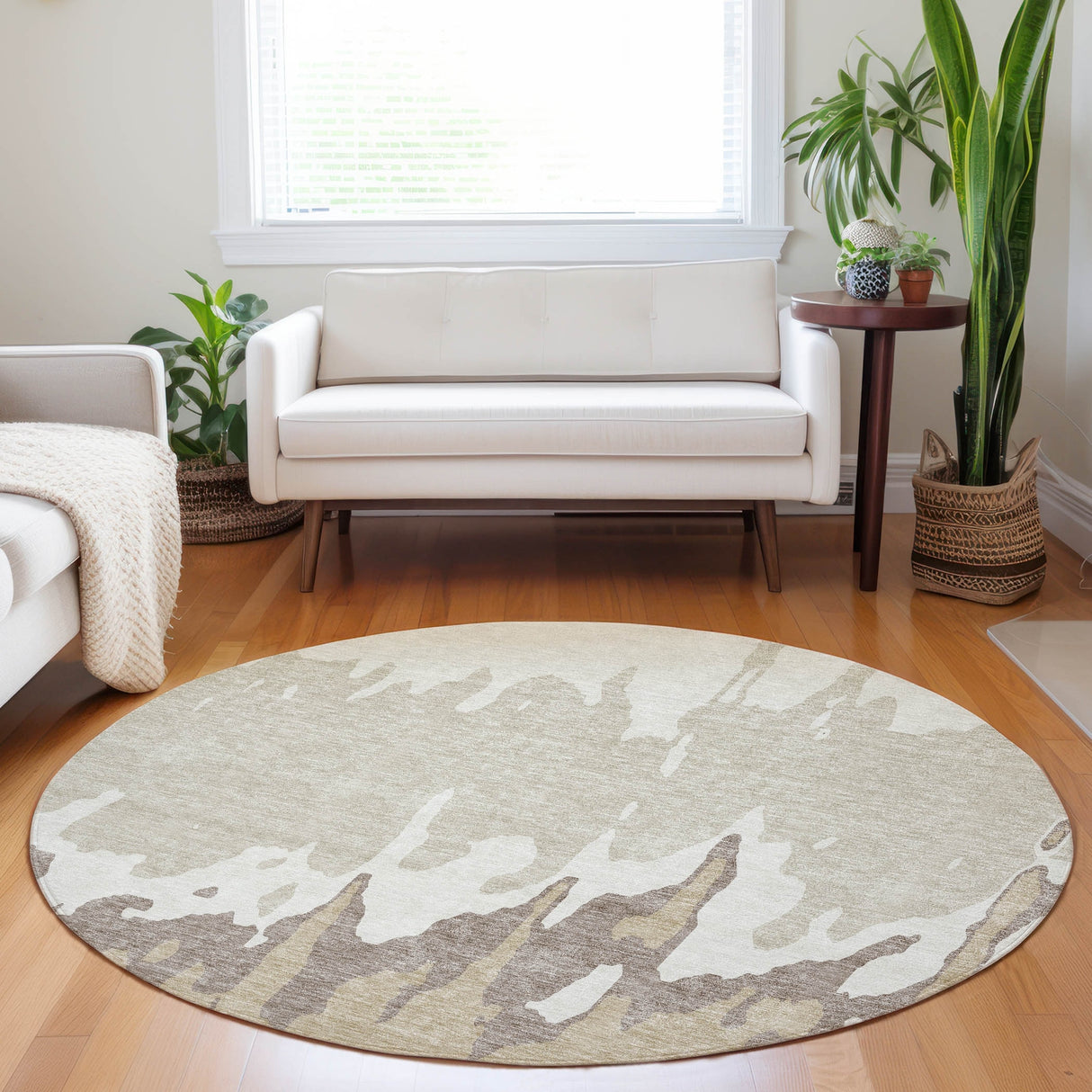 Machine Washable Indoor/ Outdoor Modern Abstract Chantille Rug