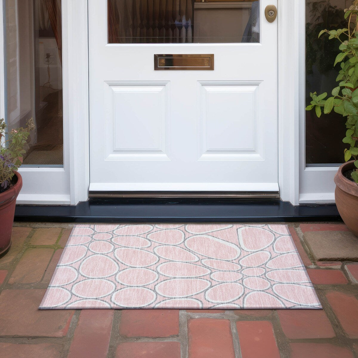 Machine Washable Indoor/ Outdoor Modern Bubbles Chantille Rug
