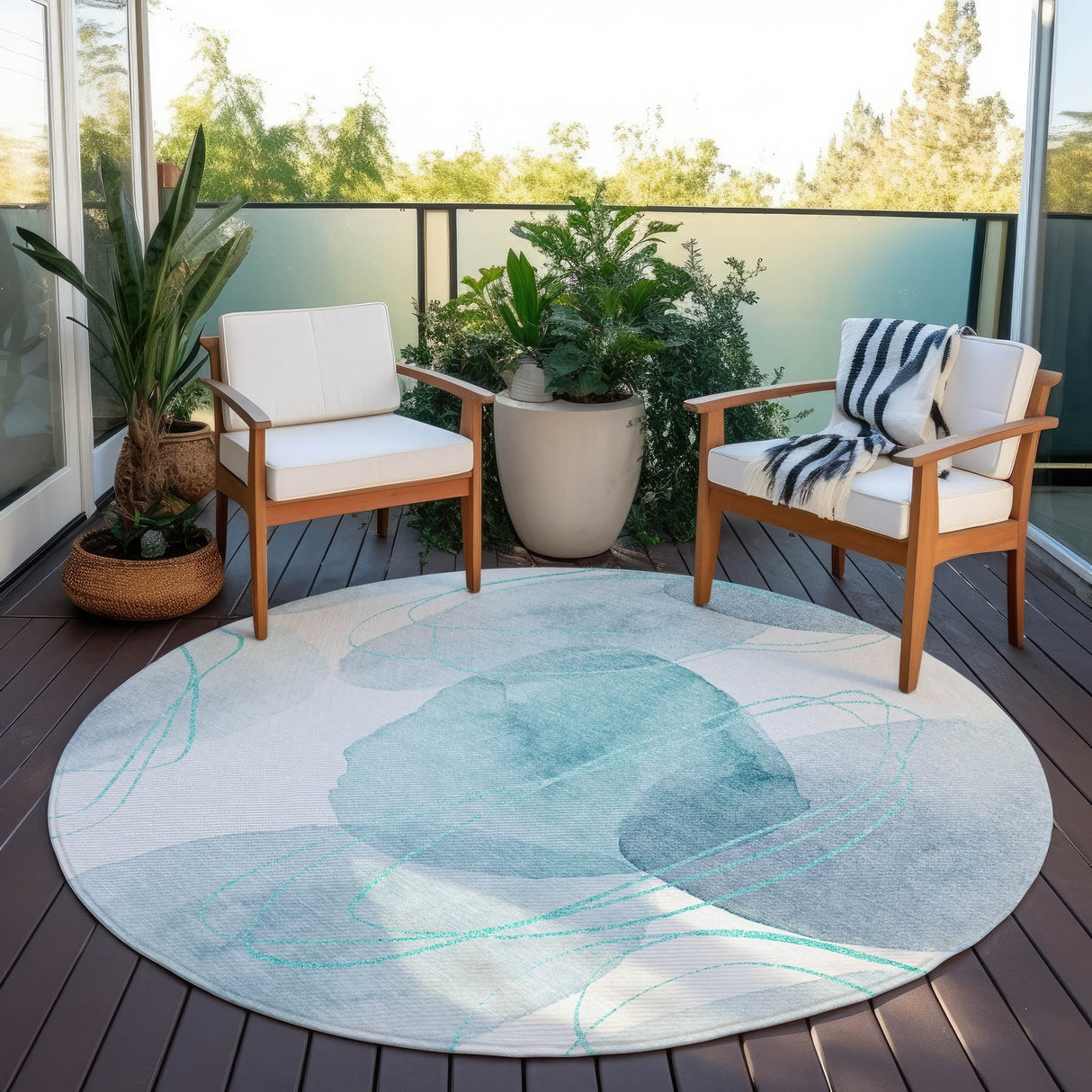 Machine Washable Indoor/ Outdoor Modern Circles Chantille Rug
