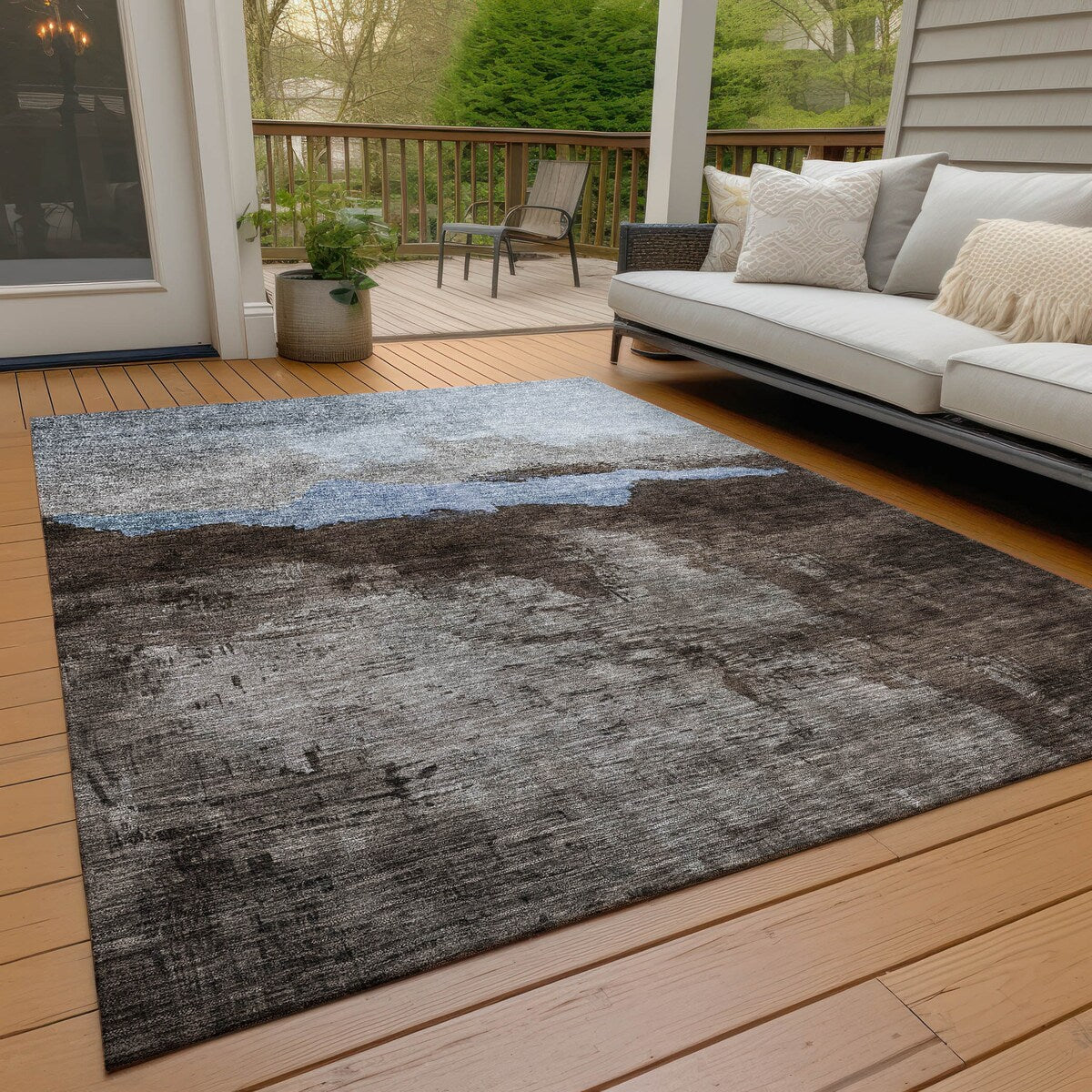 Machine Washable Indoor/ Outdoor Modern Contemporary Chantille Rug