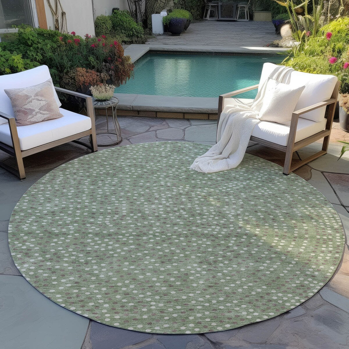 Machine Washable Indoor/ Outdoor Modern Dotty Chantille Rug
