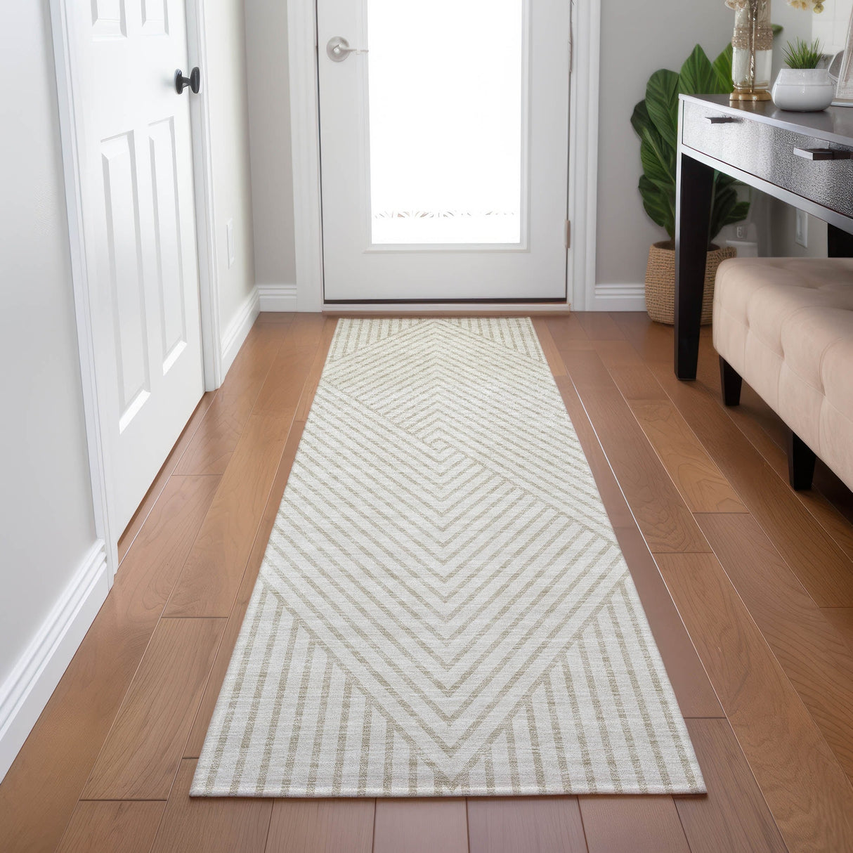 Machine Washable Indoor/ Outdoor Modern Geo Chantille Rug