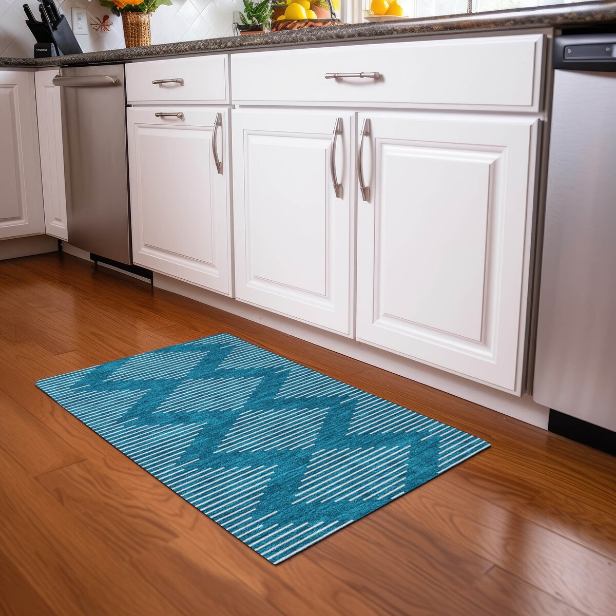 Machine Washable Indoor/ Outdoor Modern Stripe Chantille Rug