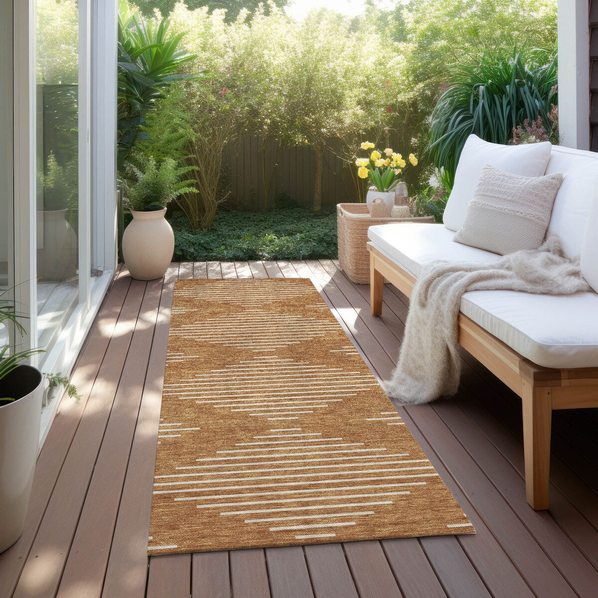 Machine Washable Indoor/ Outdoor Modern Stripe Chantille Rug