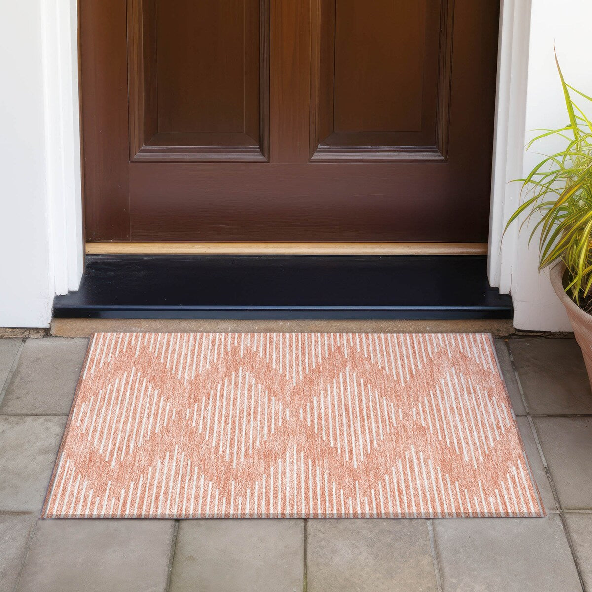 Machine Washable Indoor/ Outdoor Modern Stripe Chantille Rug