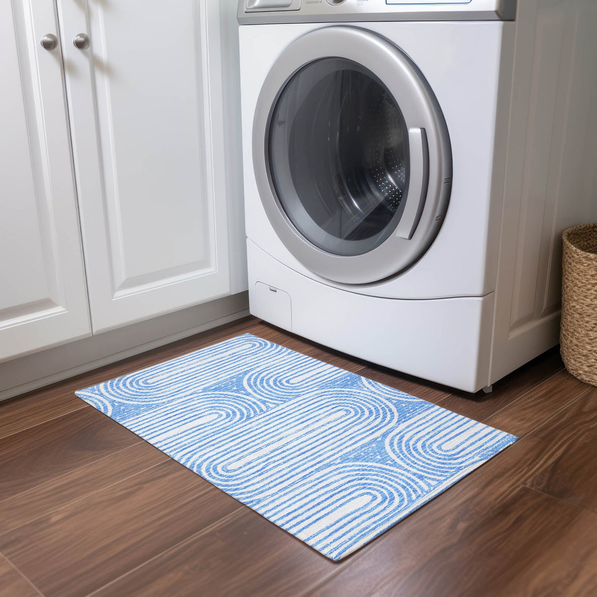 Machine Washable Indoor/ Outdoor Modern Vibes Chantille Rug