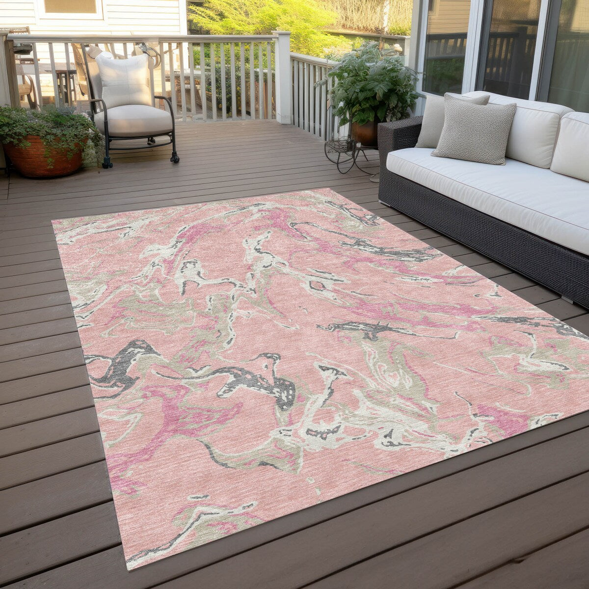 Machine Washable Indoor/ Outdoor Modern Wave Chantille Rug