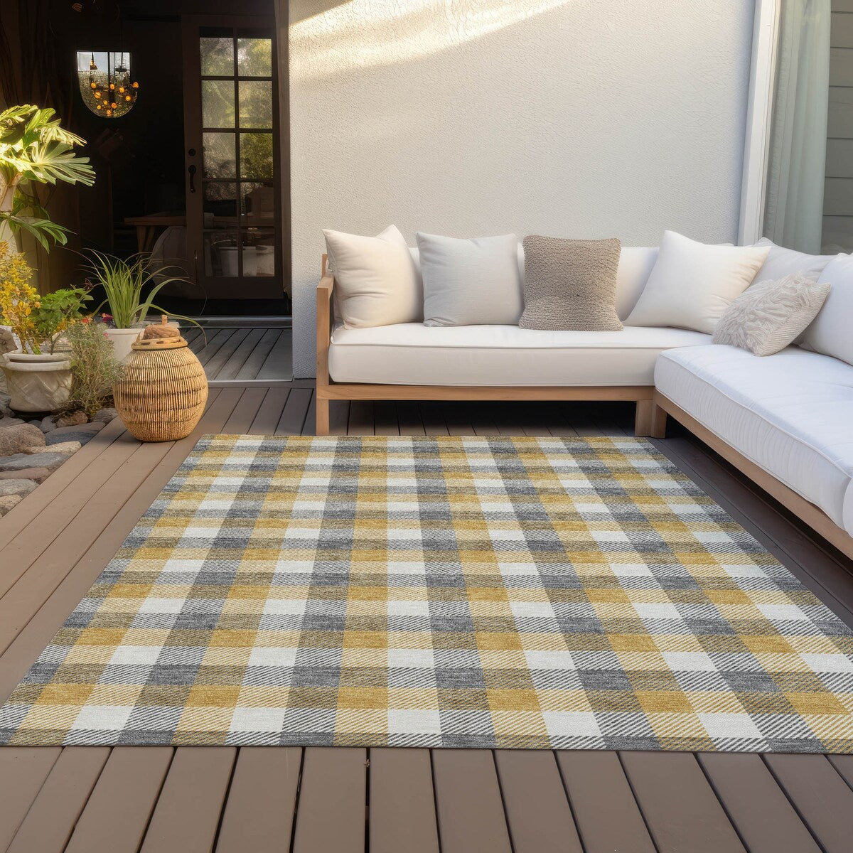 Machine Washable Indoor/ Outdoor Plaid Chantille Rug