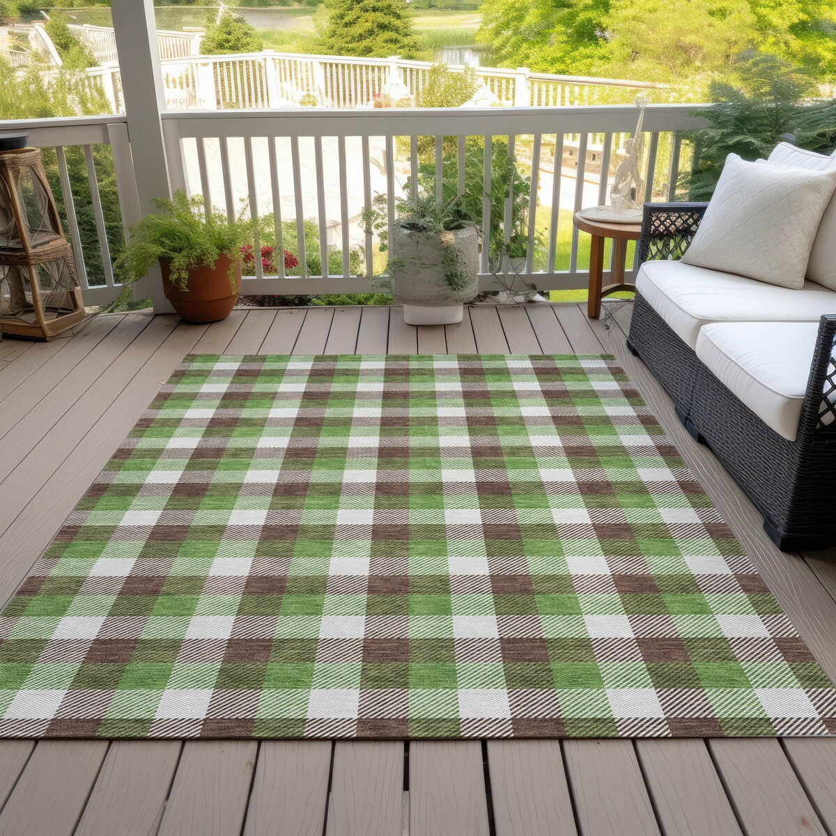 Machine Washable Indoor/ Outdoor Plaid Chantille Rug