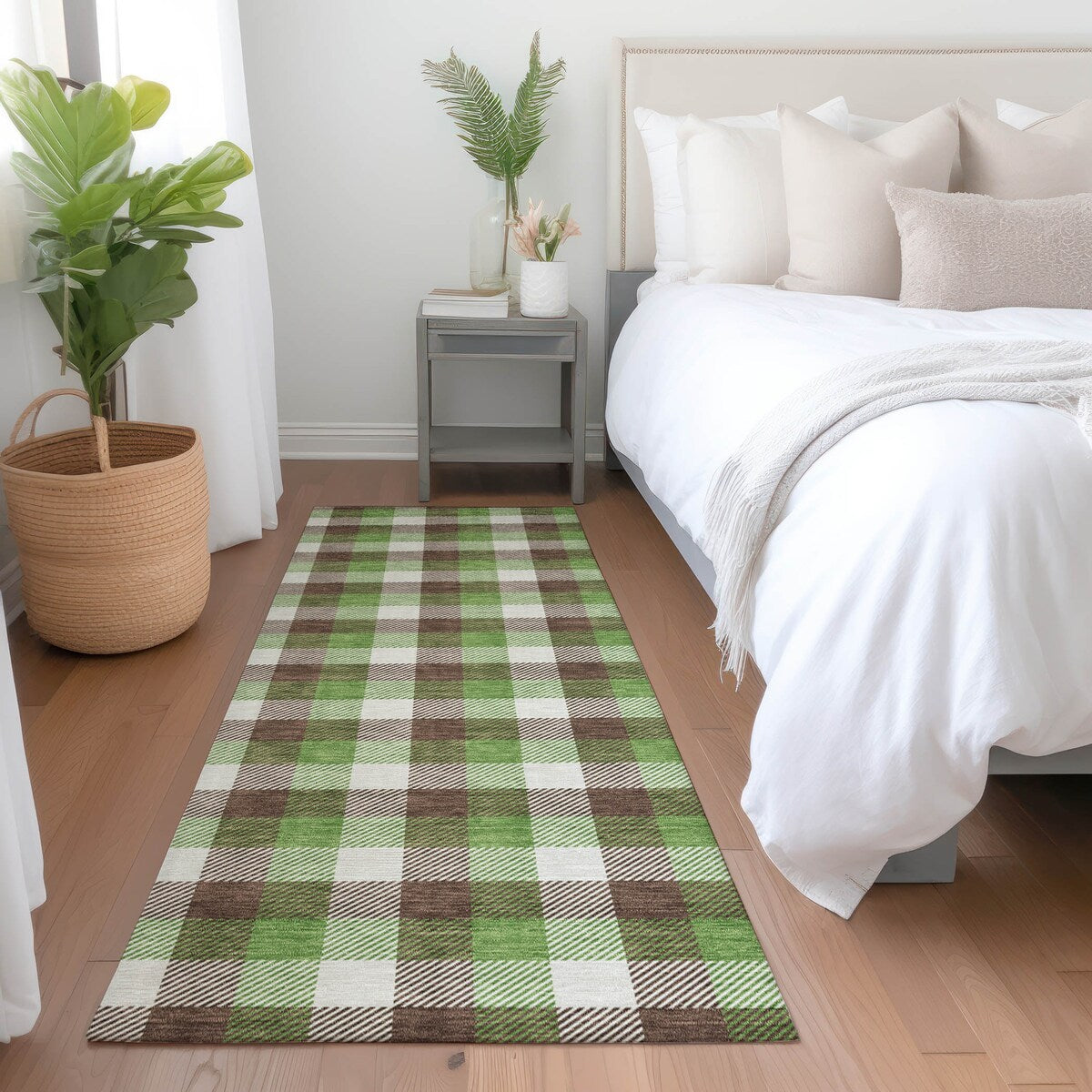 Machine Washable Indoor/ Outdoor Plaid Chantille Rug