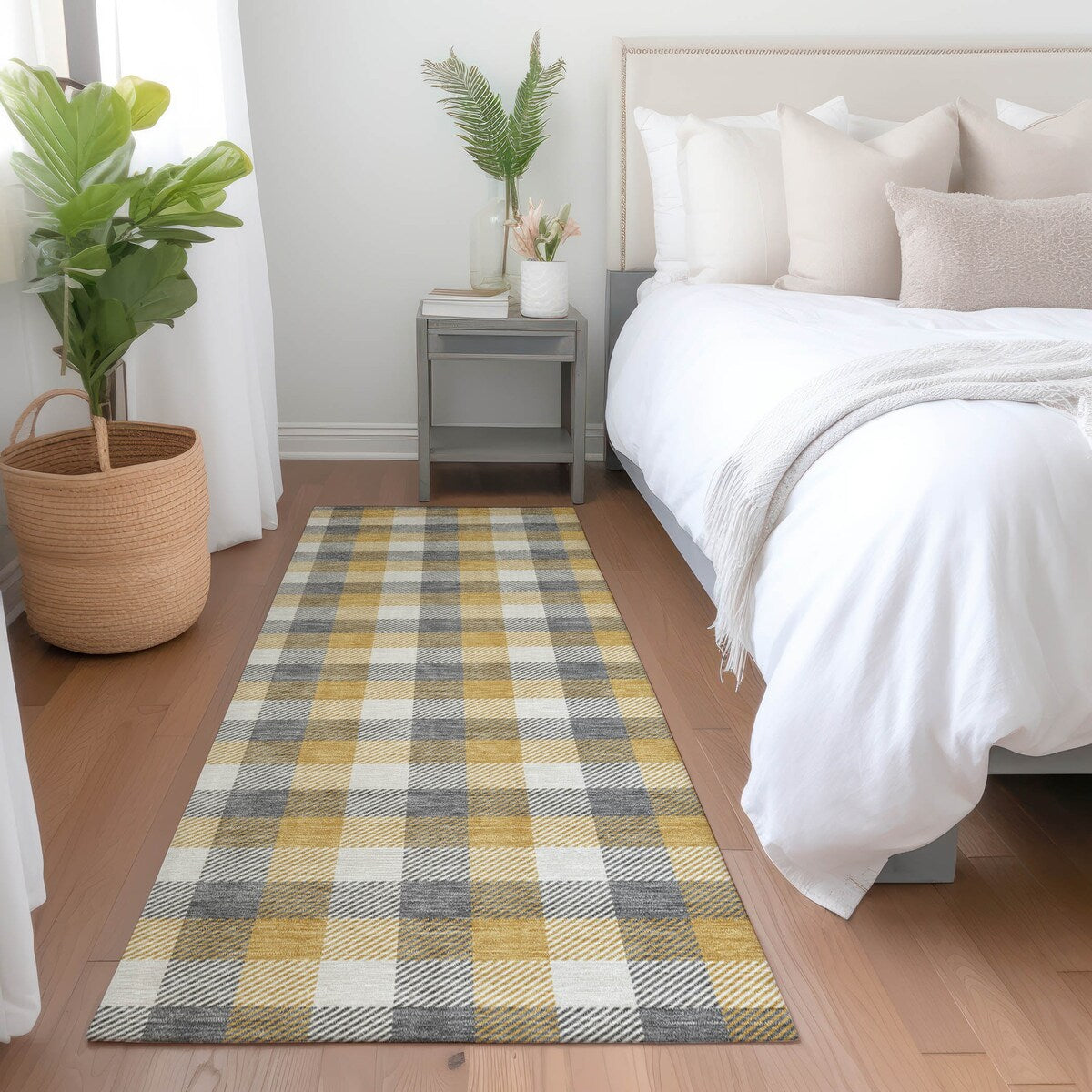 Machine Washable Indoor/ Outdoor Plaid Chantille Rug