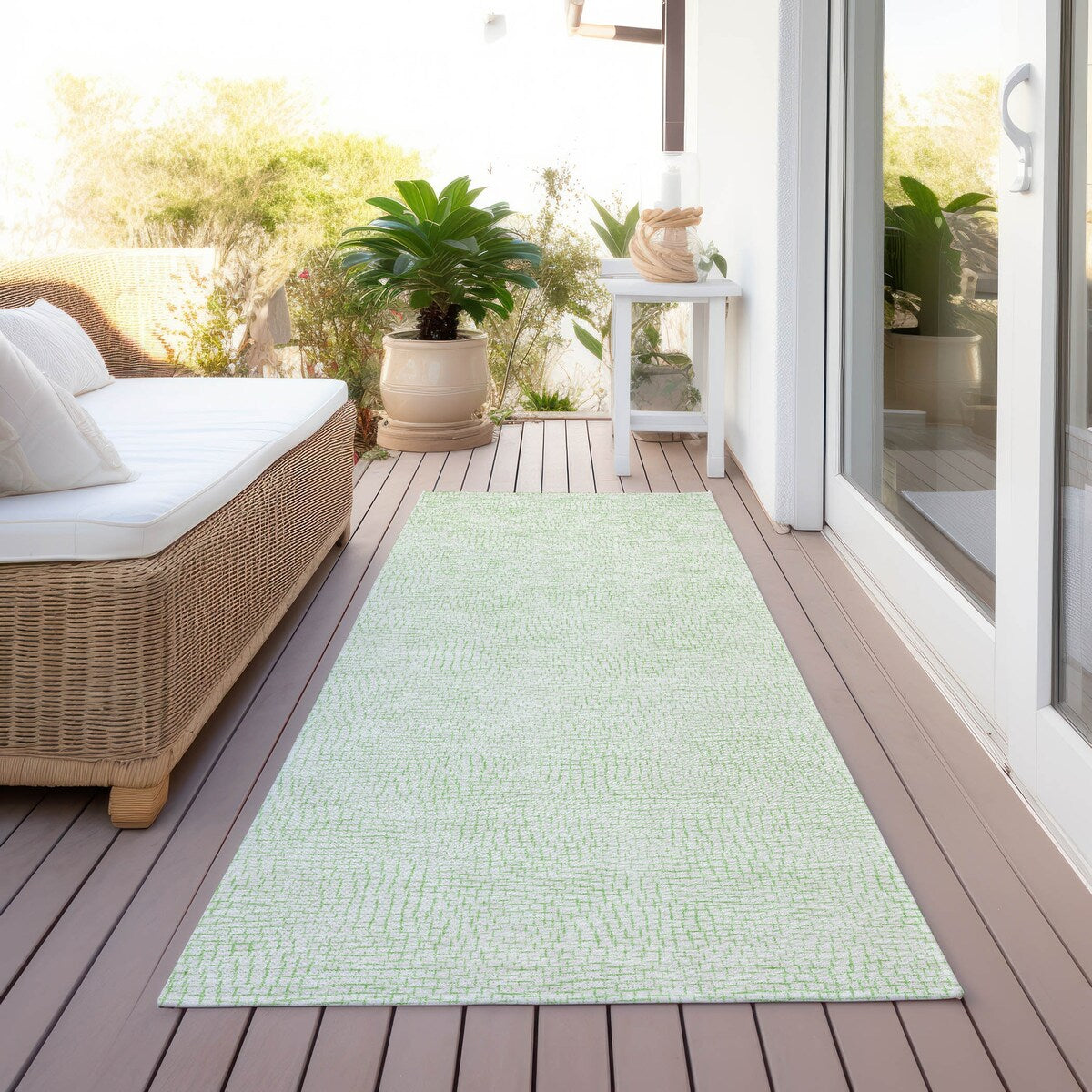 Machine Washable Indoor/ Outdoor Solid Causal Chantille Rug