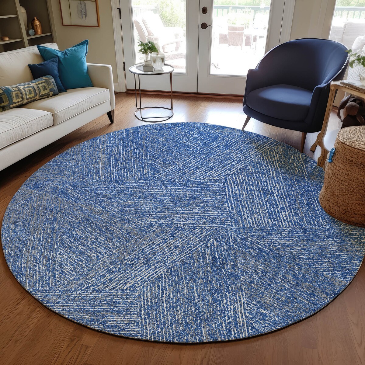Machine Washable Indoor/ Outdoor Solid Geo Chantille Rug