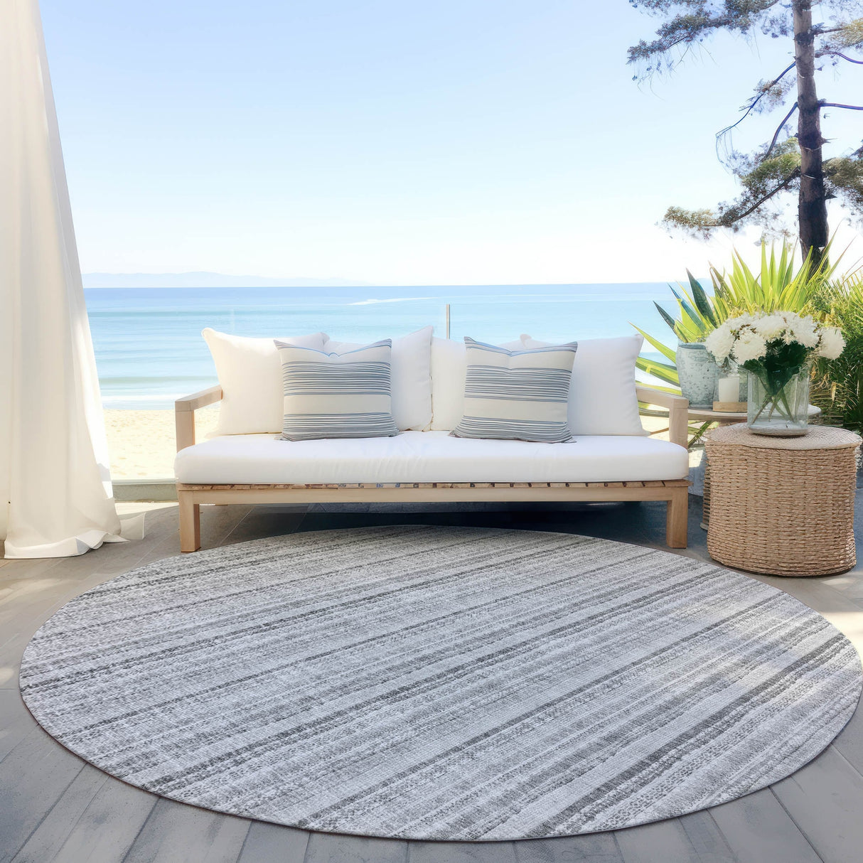 Machine Washable Indoor/ Outdoor Stripe Chantille Rug