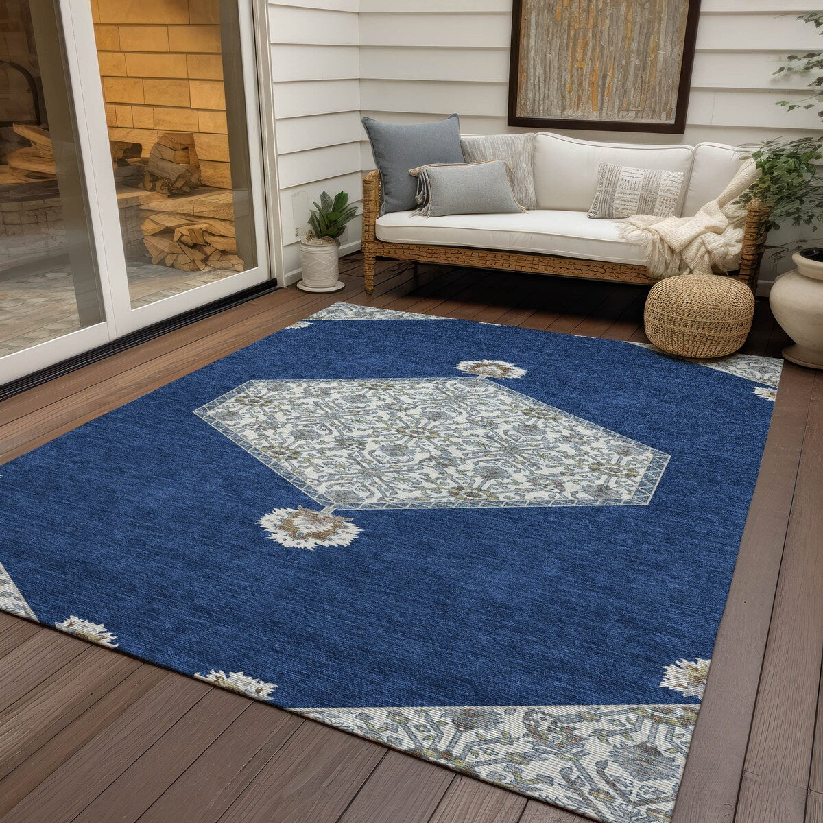 Machine Washable Indoor/ Outdoor Traditional Chantille Rug