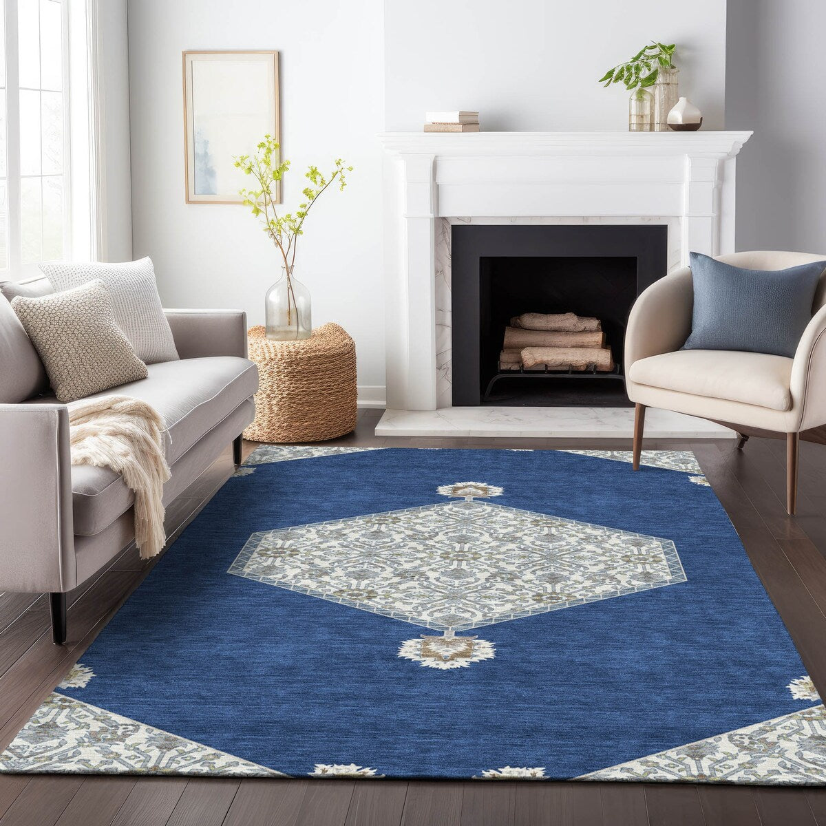Machine Washable Indoor/ Outdoor Traditional Chantille Rug