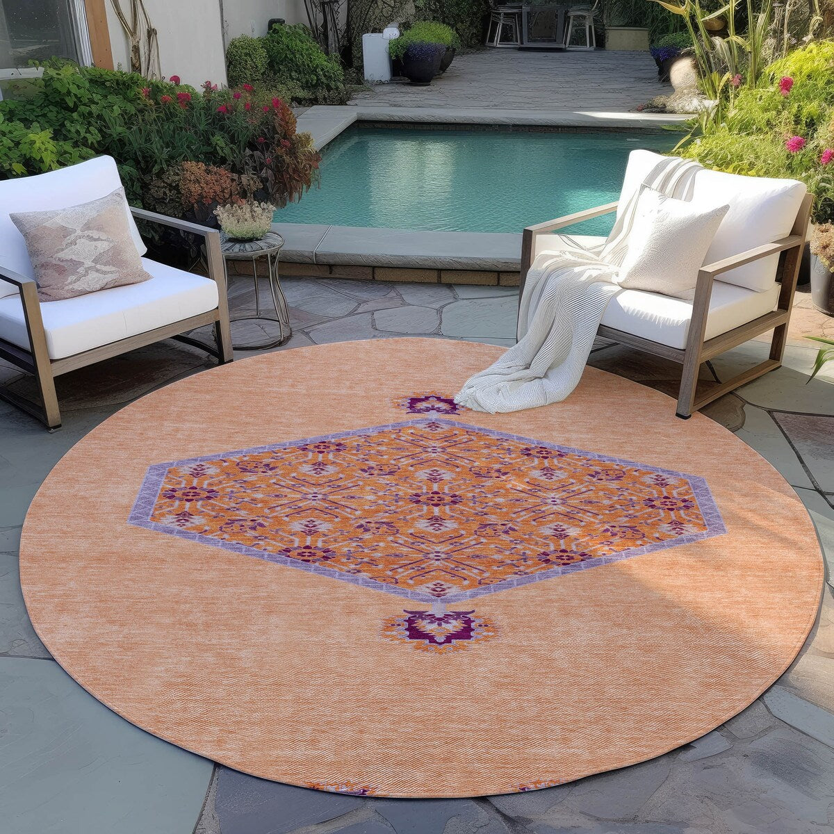 Machine Washable Indoor/ Outdoor Traditional Chantille Rug