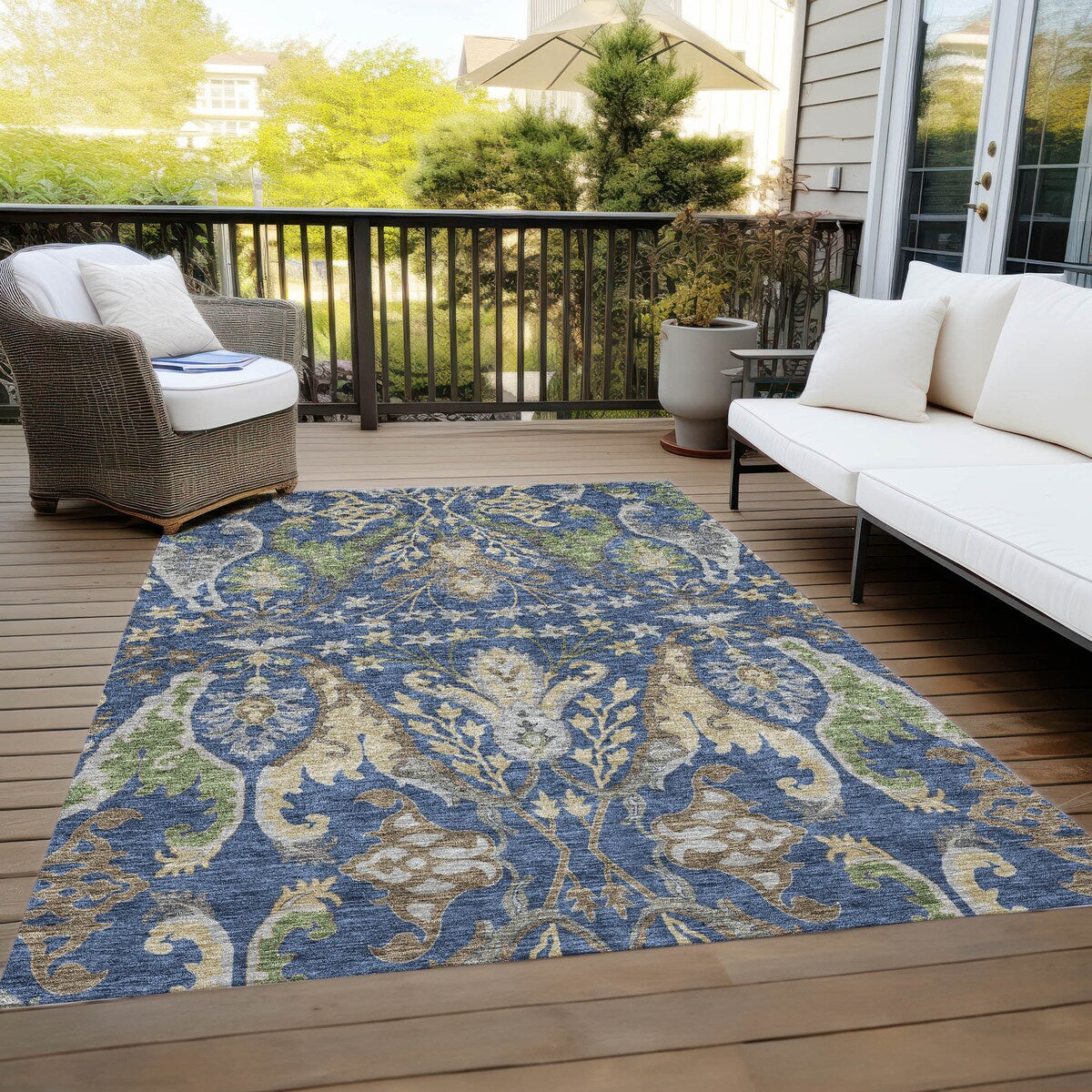 Machine Washable Indoor/ Outdoor Traditional Craftsman Chantille Rug