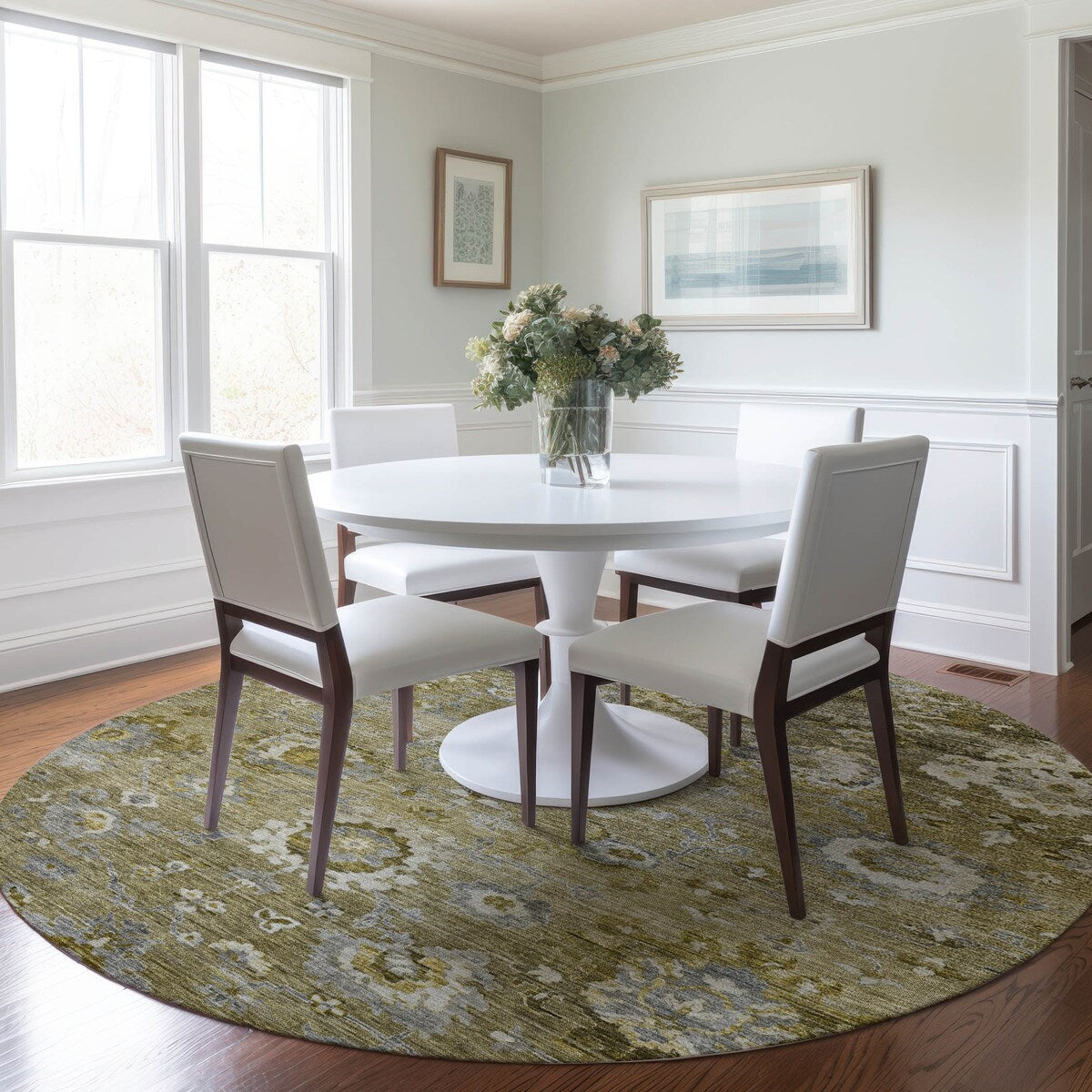 Machine Washable Indoor/ Outdoor Vintage Traditional Chantille Rug