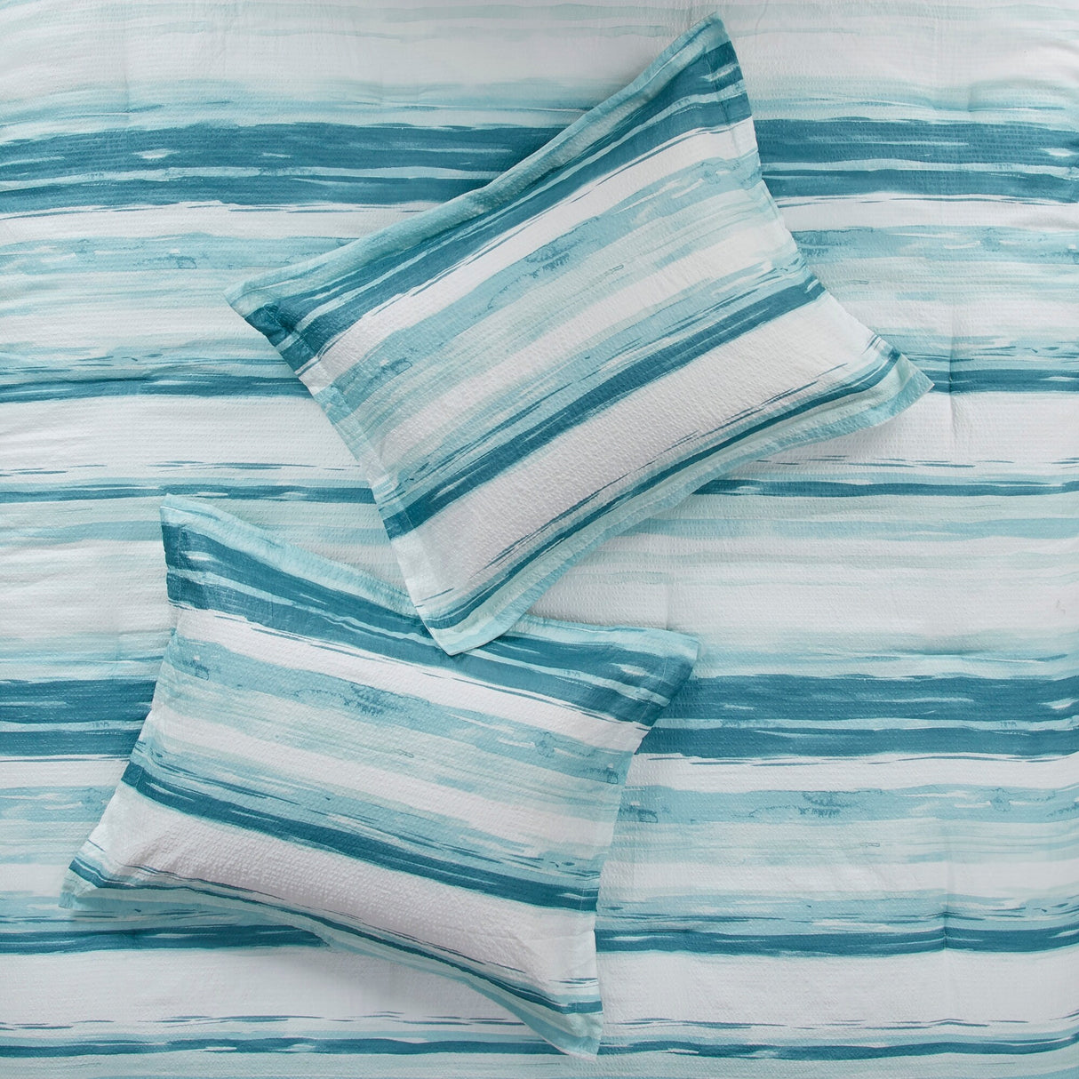 Madison Park Anchorage 8 Piece Printed Seersucker Comforter and Quilt Set Collection
