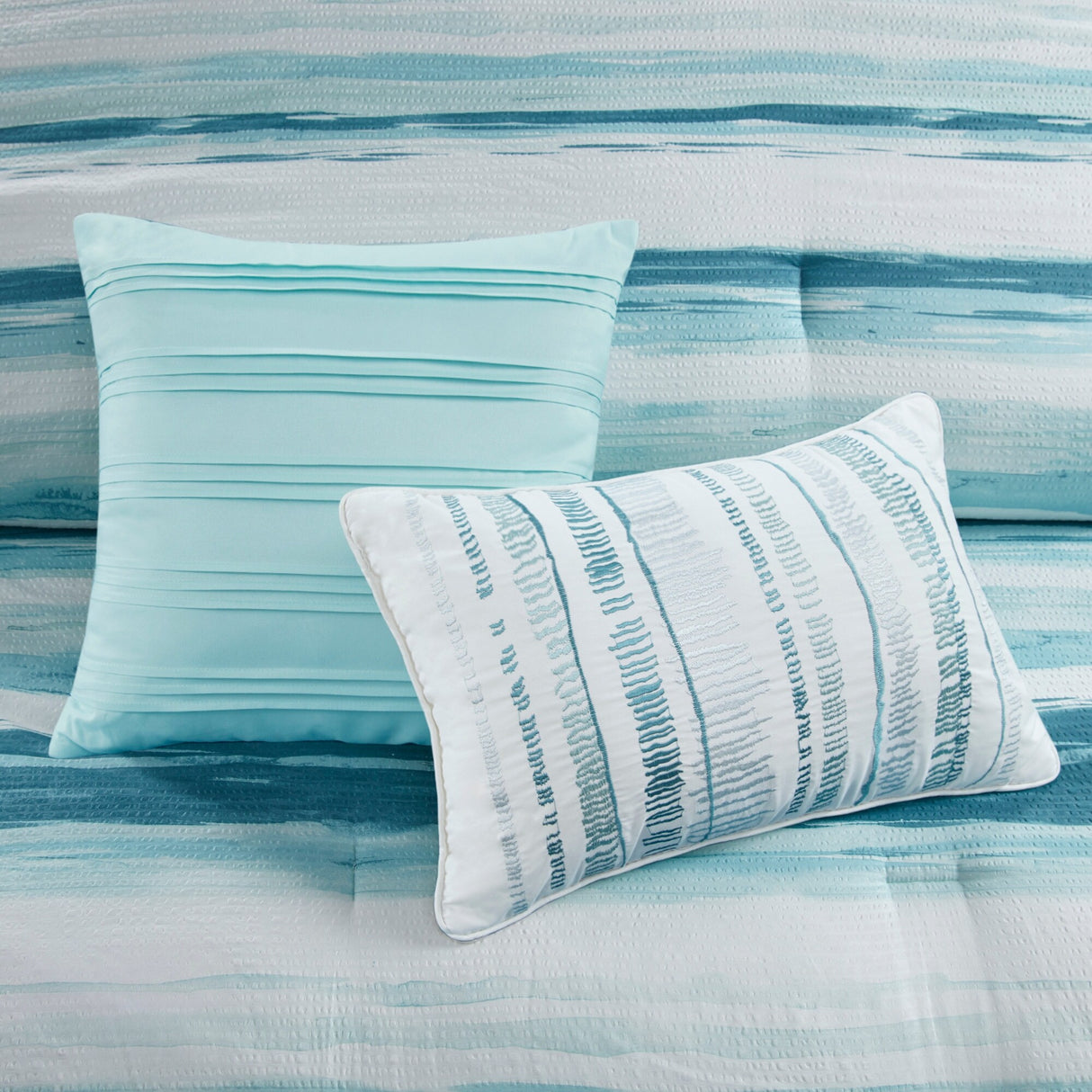 Madison Park Anchorage 8 Piece Printed Seersucker Comforter and Quilt Set Collection