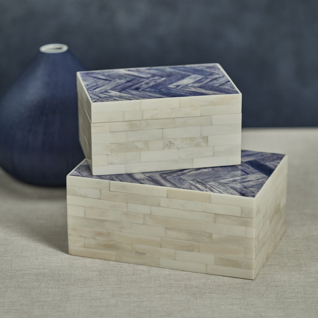 Mahar Bone Box w/ Blue Herringbone Pattern Lid