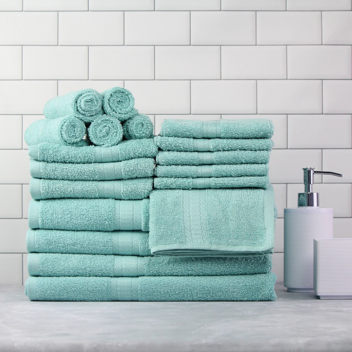 Mainstays Basic (18) Piece Bath Towel Set - Solid Aqua