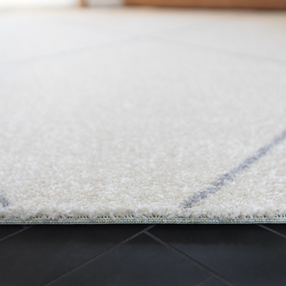Maite Geometric Indoor Area Rug