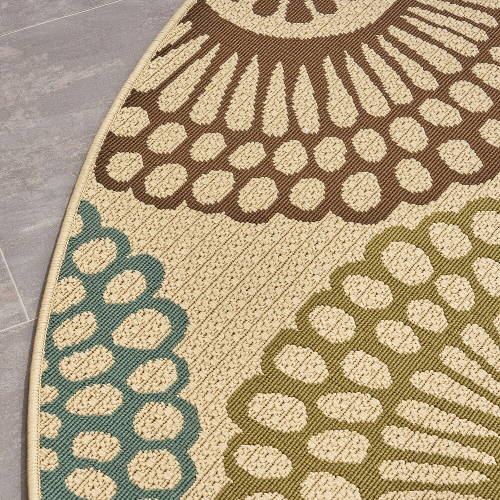 Mara Indoor/ Outdoor Floral Area Rug by Christopher Knight Home