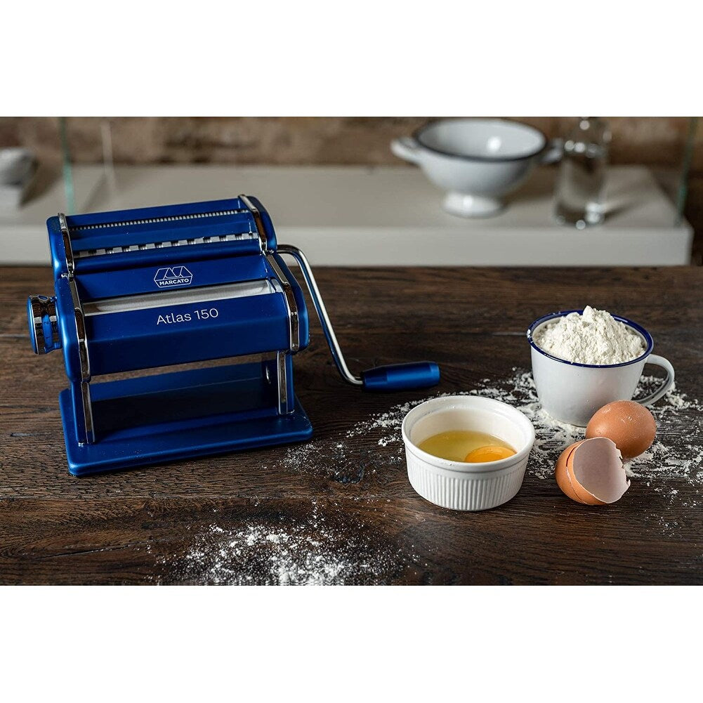 Marcato Atlas Hand Crank Pasta Machine Blue w/ Pasta Cutter