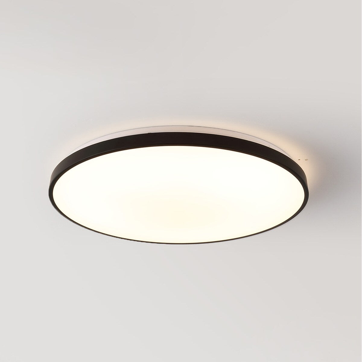 Marelle 21.25" 1-Light Modern Minimalist Iron Circle Integrated LED Flush Mount by JONATHAN Y