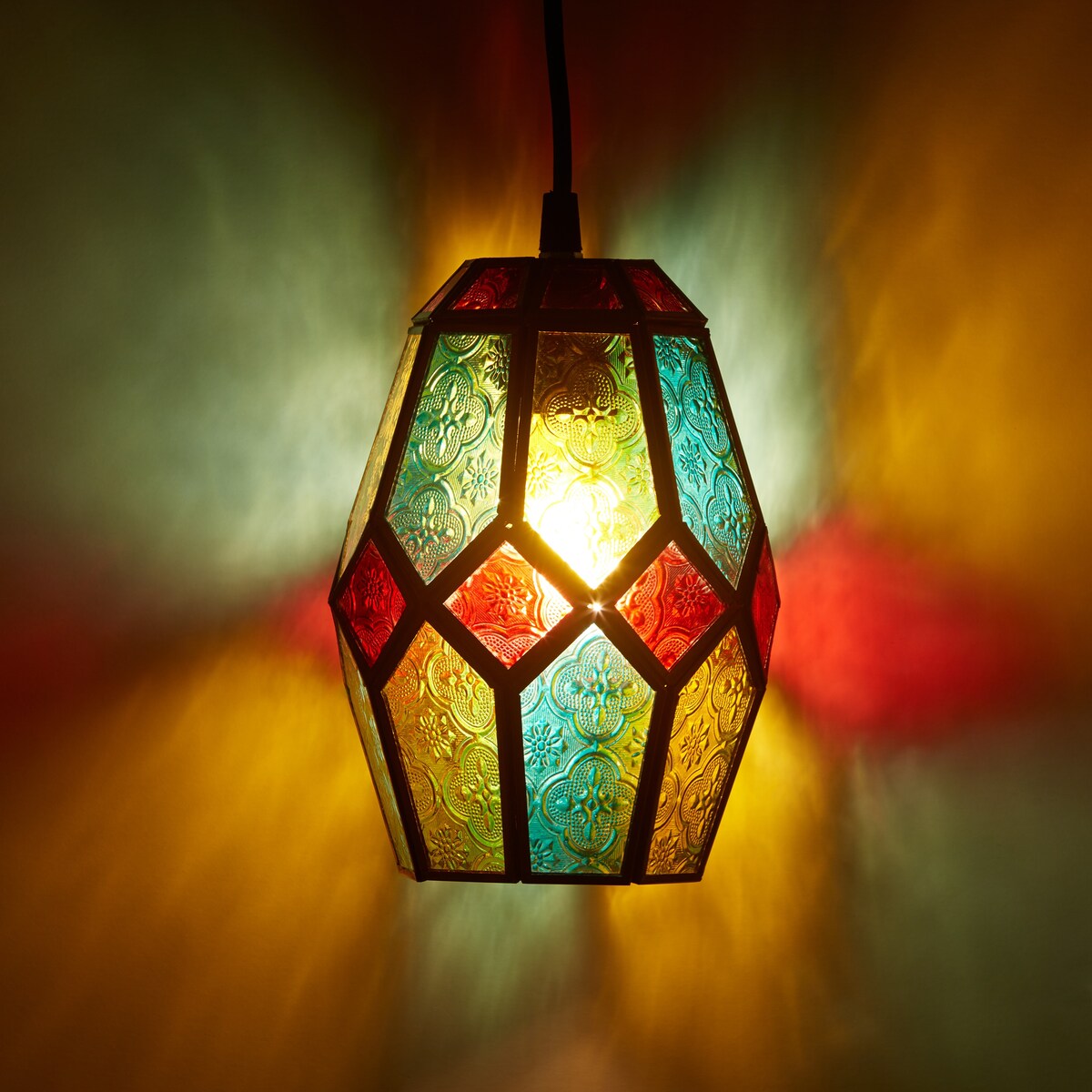 River of Goods Multicolored Glass 5.5-Inch Pendant w/ Adjustable Cord - 5.5" x 5.5" x 10/73"