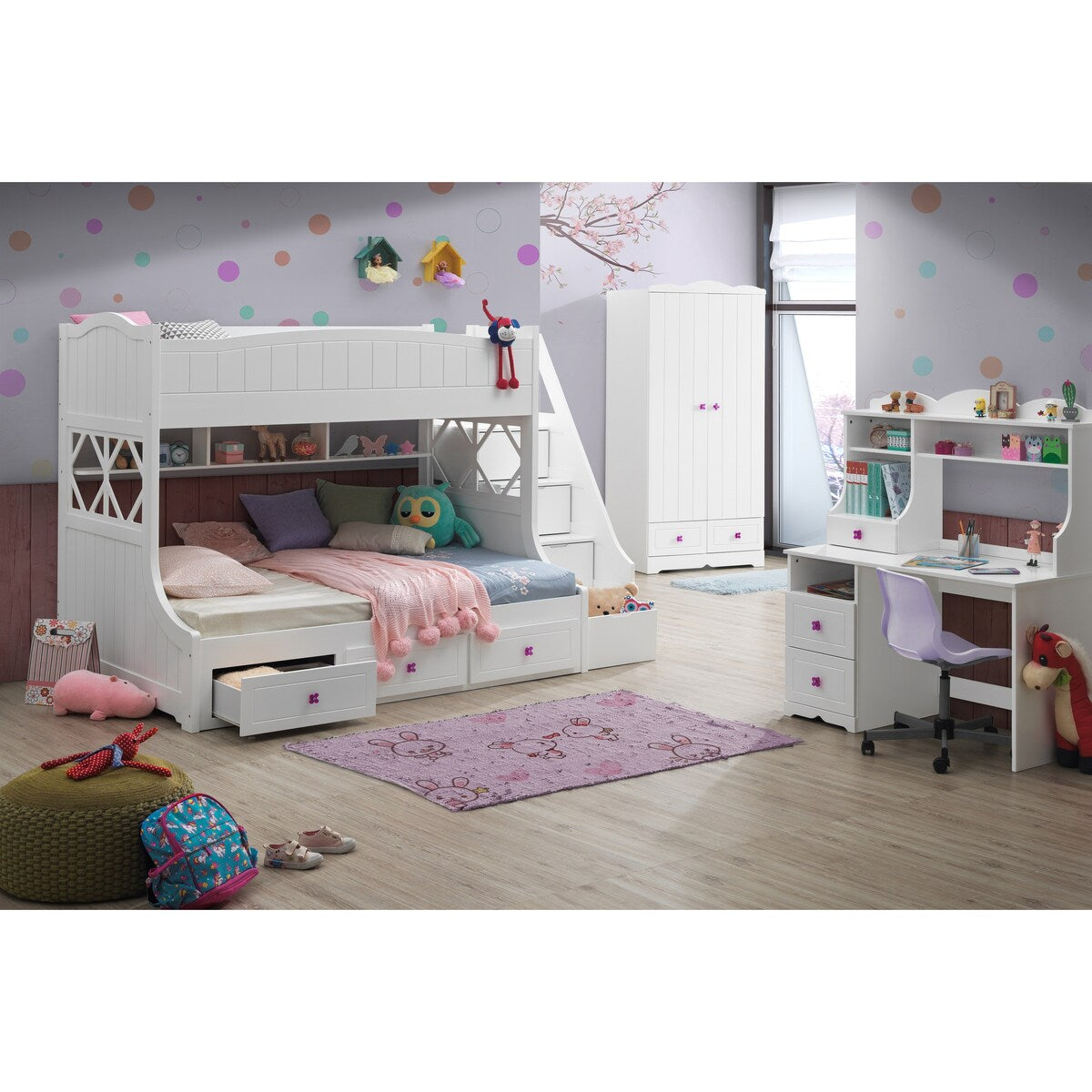 Mariana Wardrobe