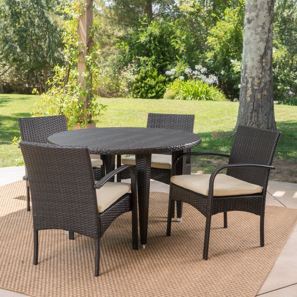 Marin Outdoor 5-piece Round Dining Set with Cushions by Christopher Knight Home