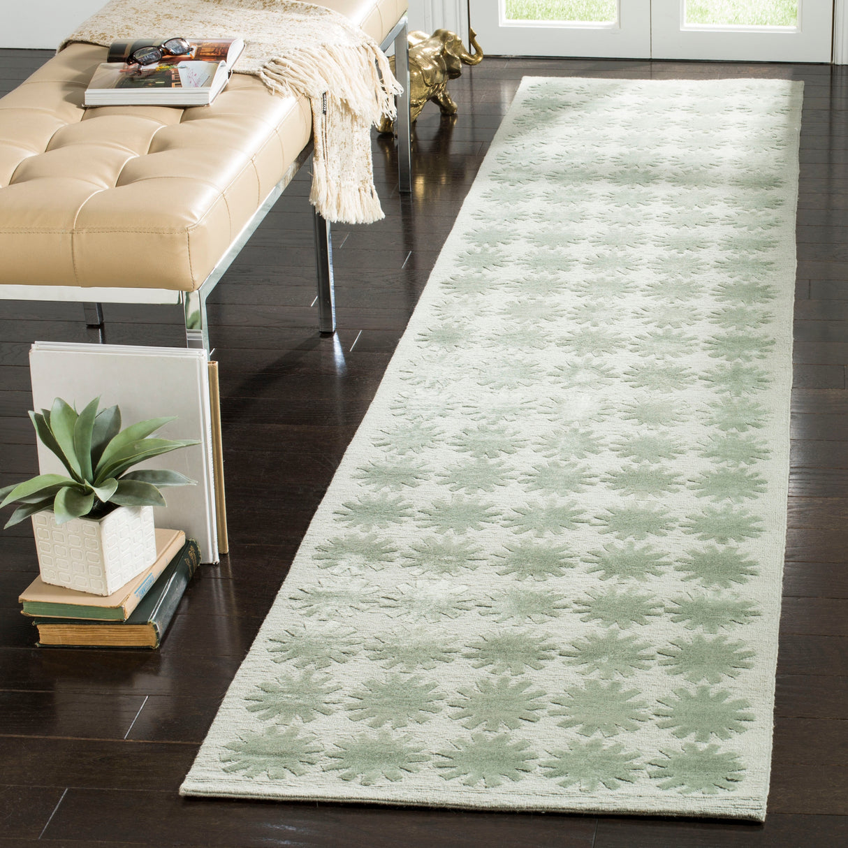 Martha Stewart by SAFAVIEH Constellation Silk/ Wool Rug