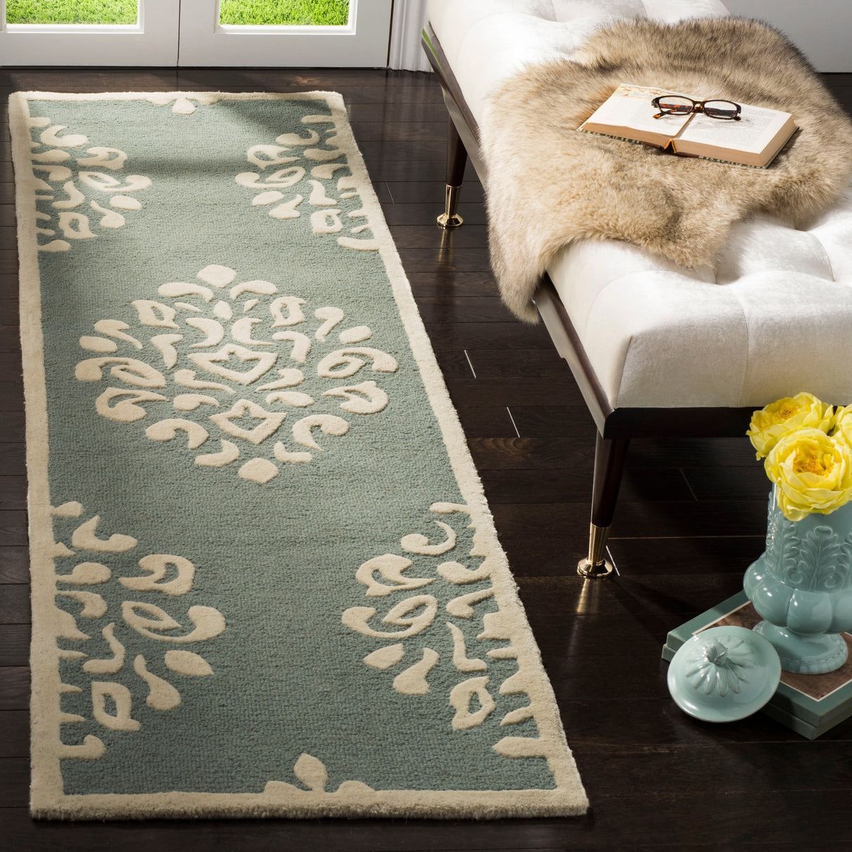 Martha Stewart by SAFAVIEH Floral Damask Wool Rug