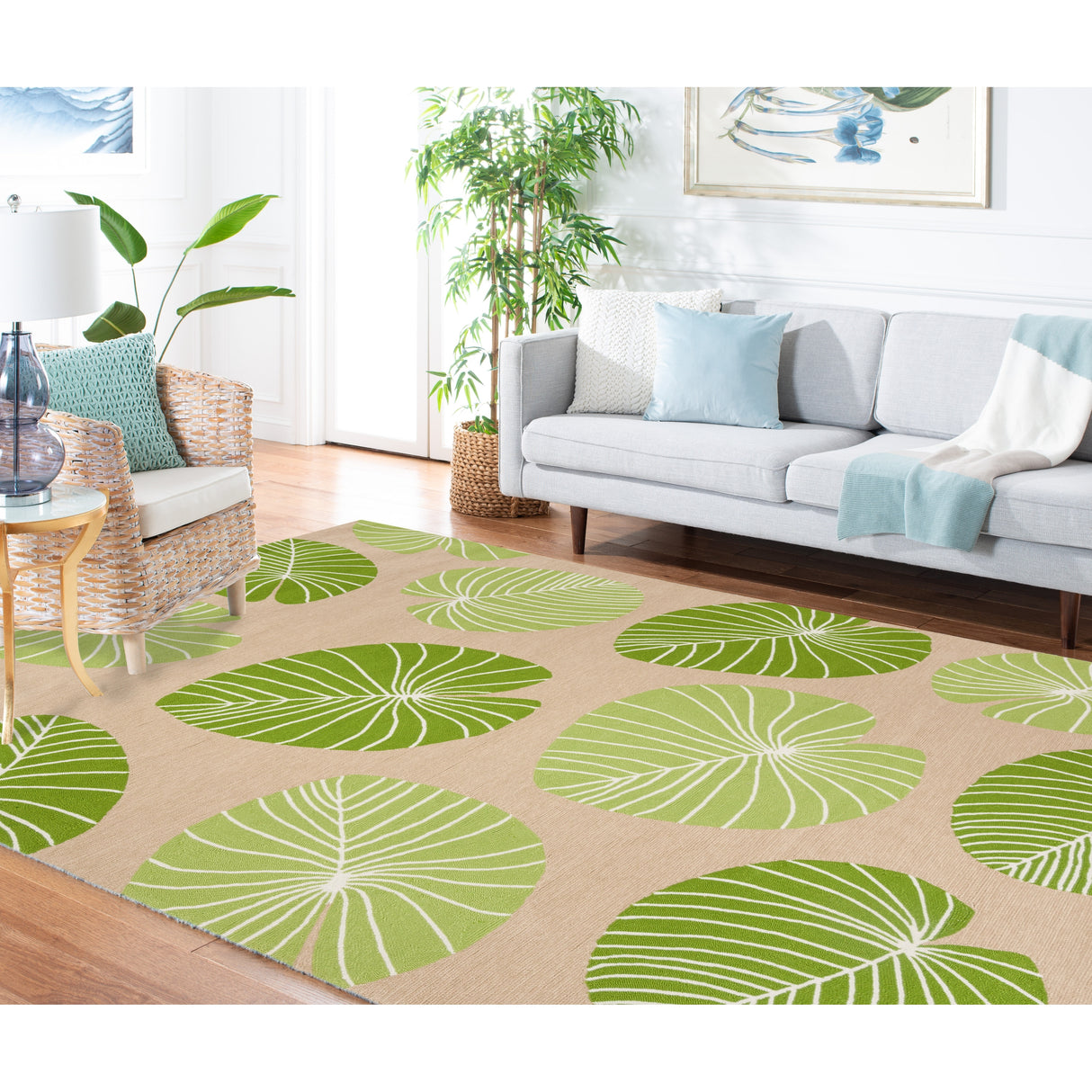 Martha Stewart by SAFAVIEH Hand-hooked Lily Pad Rug