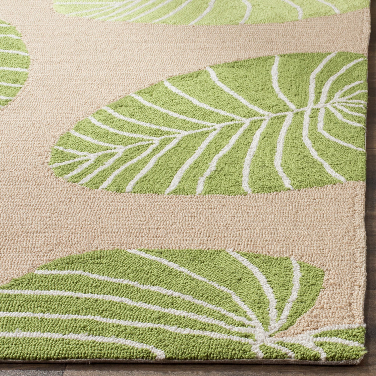 Martha Stewart by SAFAVIEH Hand-hooked Lily Pad Rug