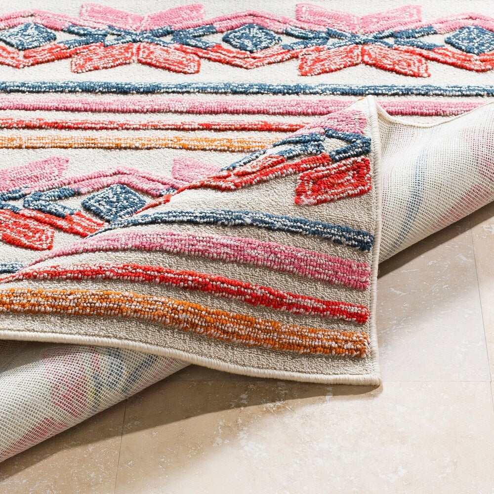 Marvao Southwestern Striped Indoor/ Outdoor Area Rug - 4' x 6'