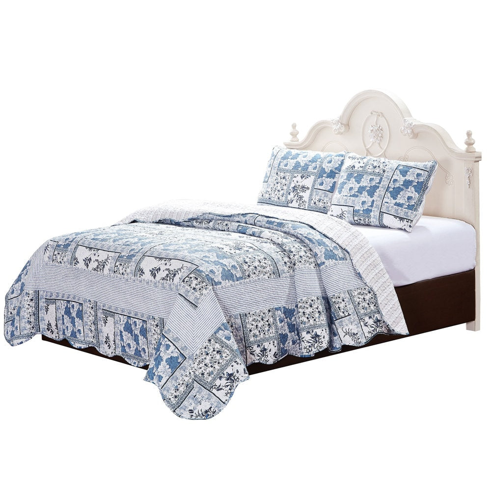 Melissa Blue and White Floral Quilt Set