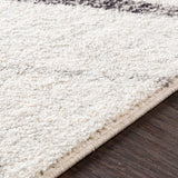 Mellie Gray Contemporary Lines Area Rug - 5'3" x 7'6"