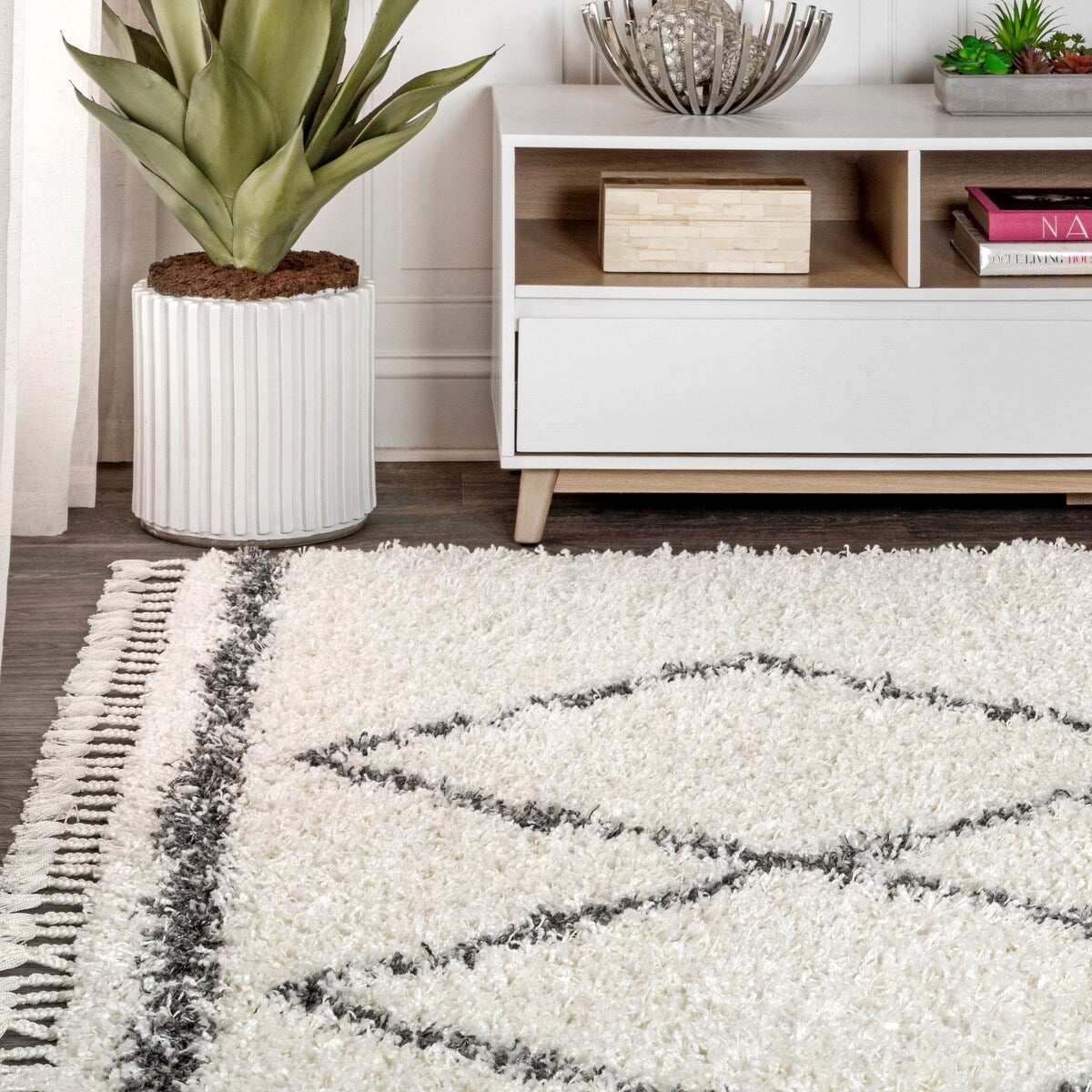 JONATHAN Y Mercer Shag Plush Tassel Moroccan Tribal Trellis Geometric Area Rug
