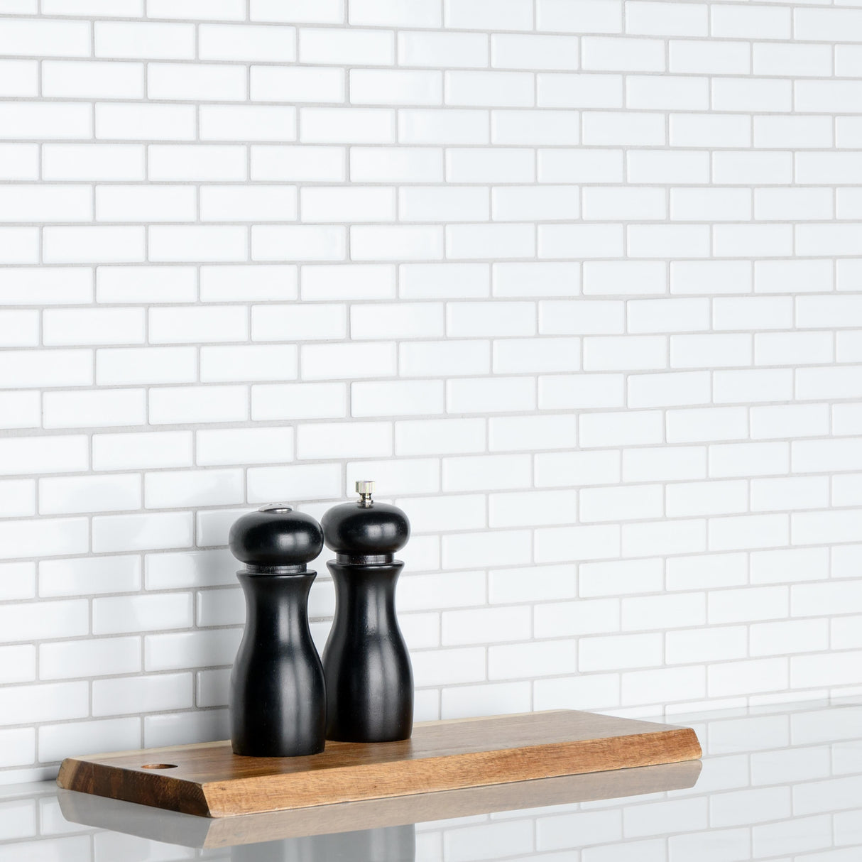Merola Tile Metro Brick Subway Glossy White 10-1/4" x 11-1/2" Porcelain Mosaic Tile