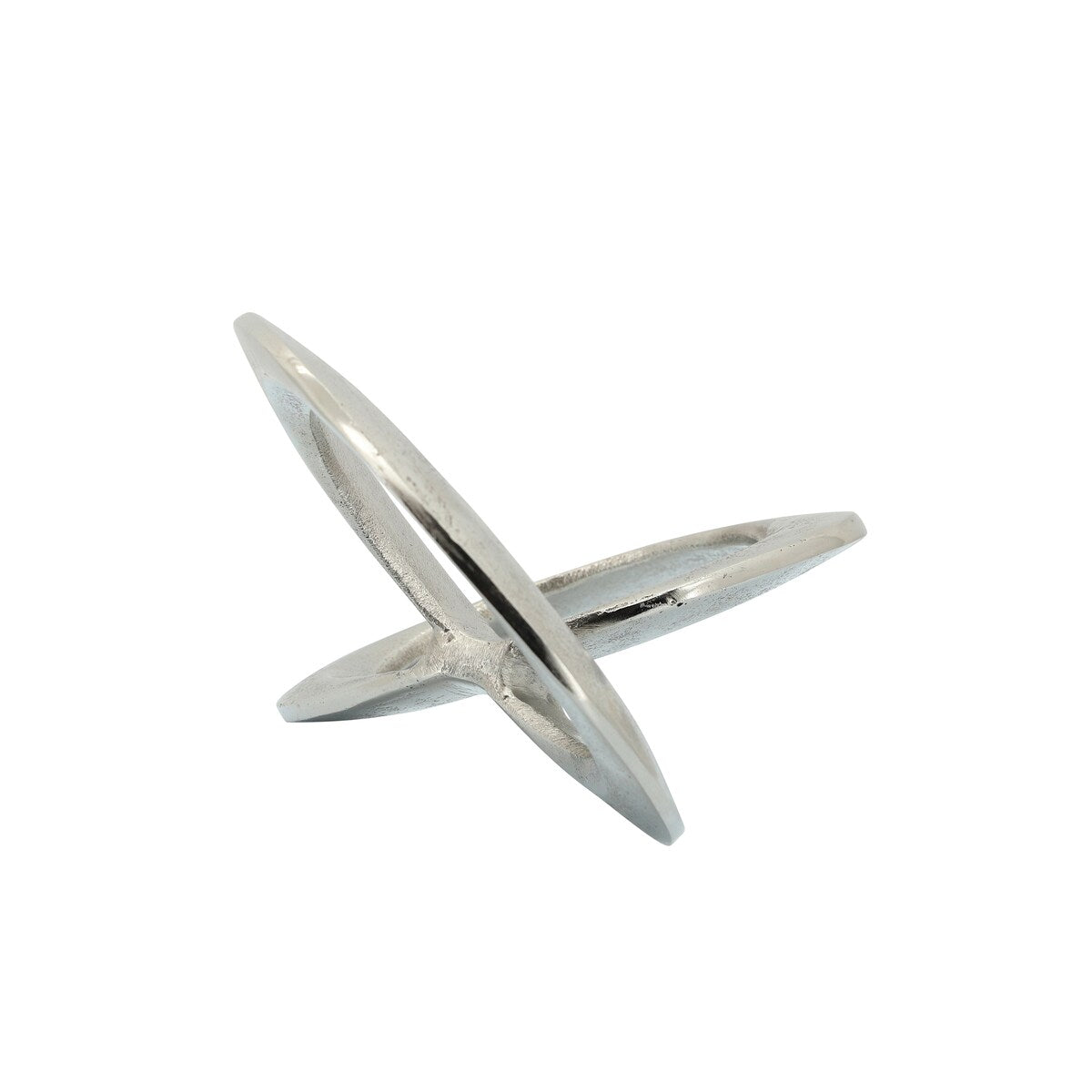 Metal 12" Circle Links, Silver 7.0"H - 11.5" x 7.0" x 7.0"