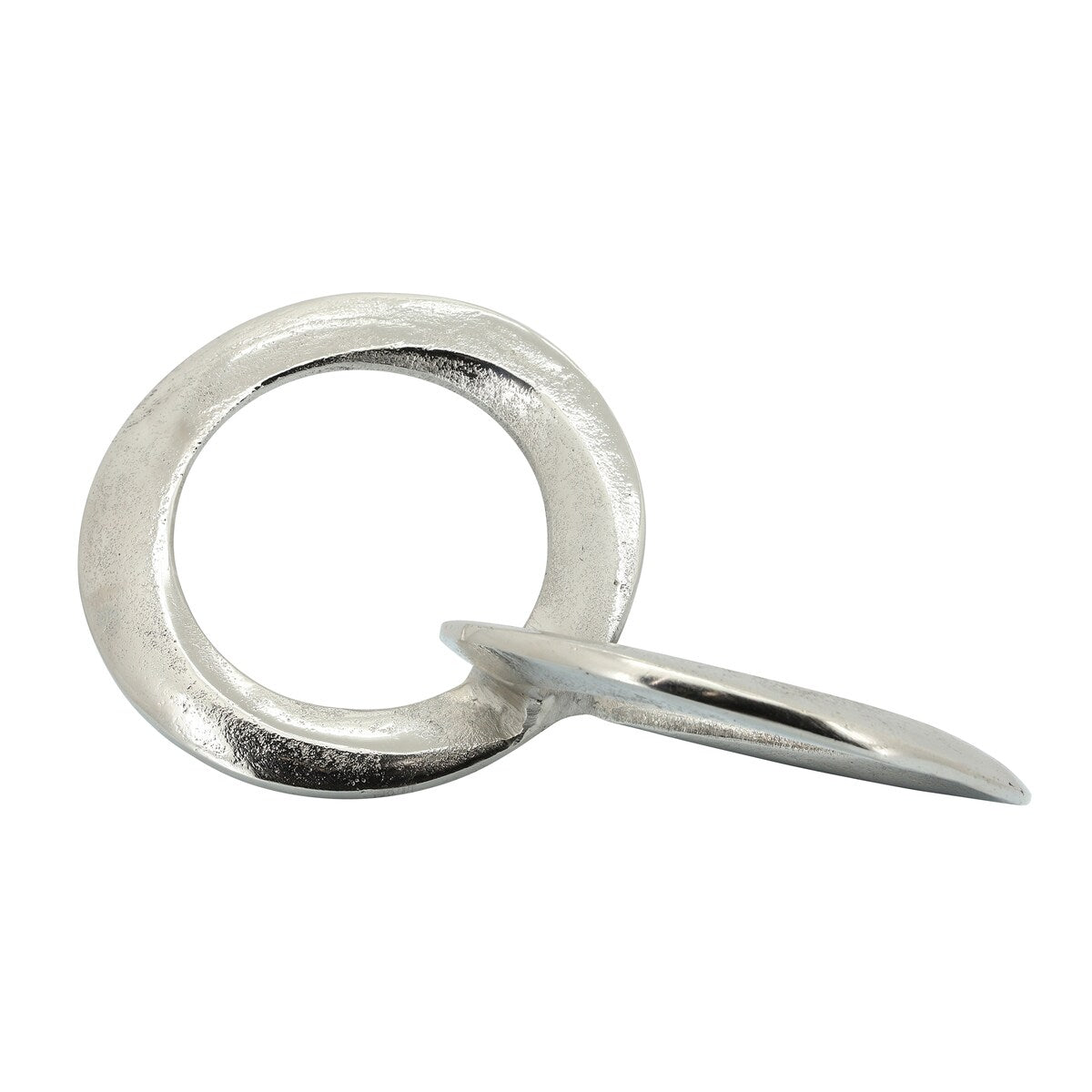 Metal 12" Circle Links, Silver 7.0"H - 11.5" x 7.0" x 7.0"