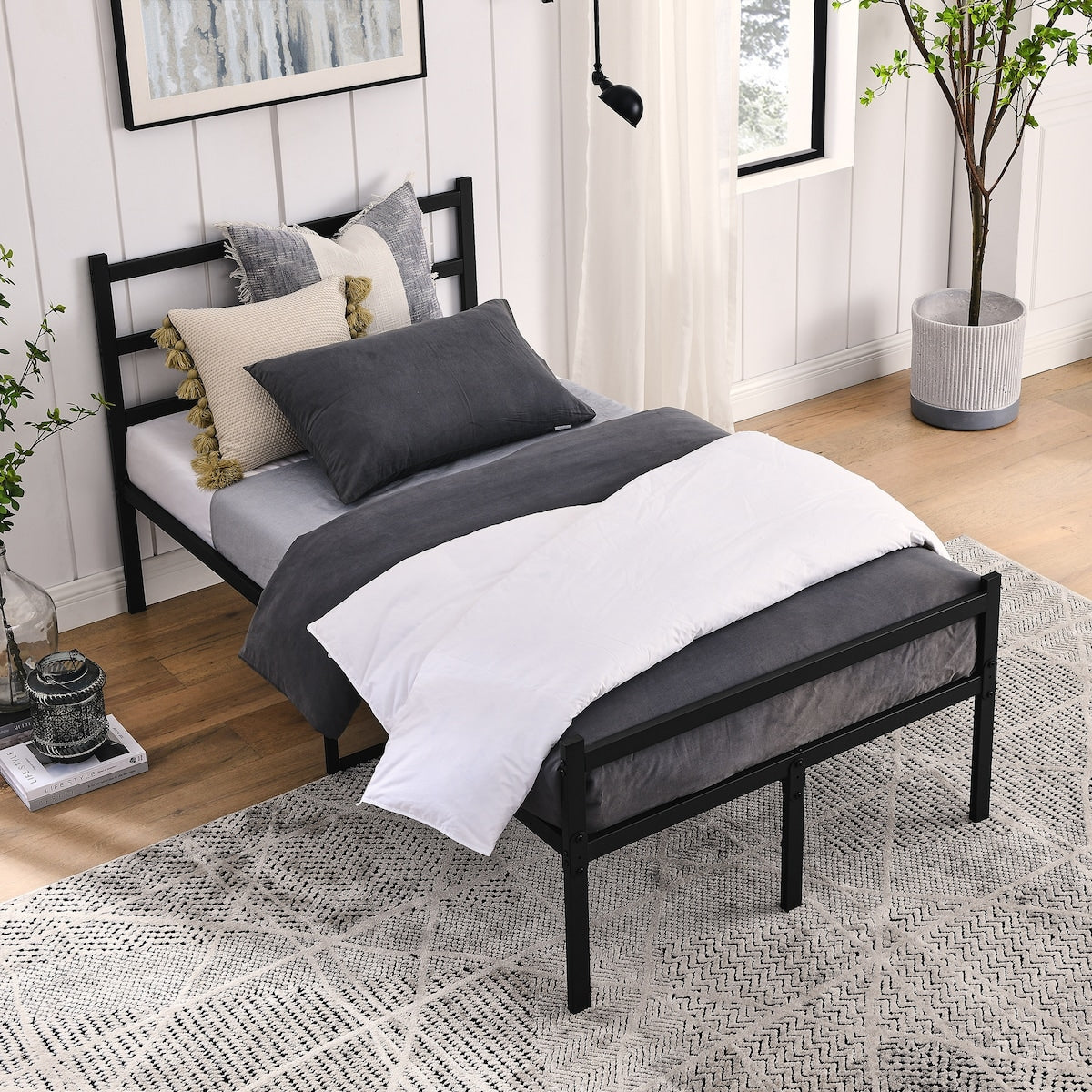 Metal Platform Bed Frame, Iron-Art Headboard Footboard Hardened Steel Slats Under Bed Storage Noise-Free No Box Spring Needed