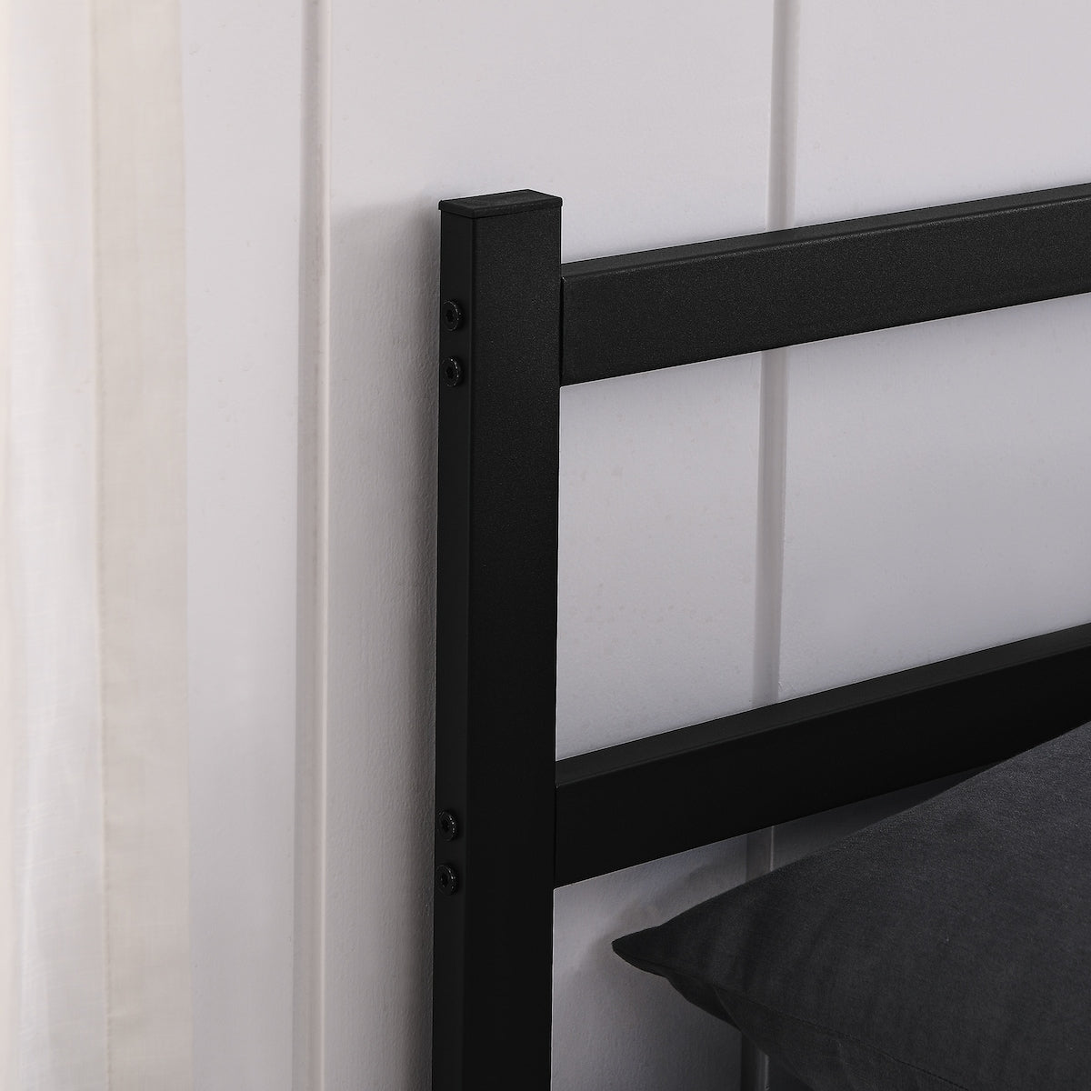 Metal Platform Bed Frame, Iron-Art Headboard Footboard Hardened Steel Slats Under Bed Storage Noise-Free No Box Spring Needed